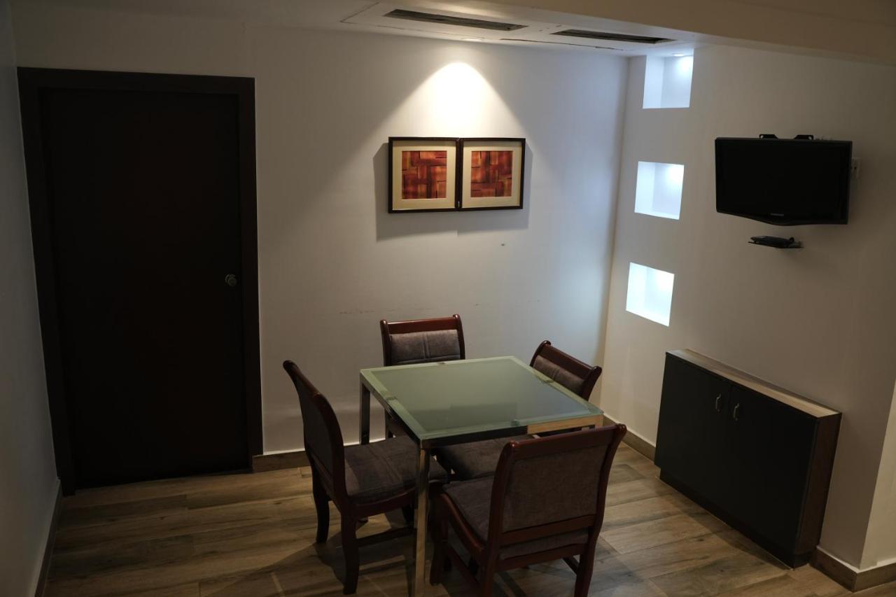 Hotel Palm Shore Palakkad Extérieur photo